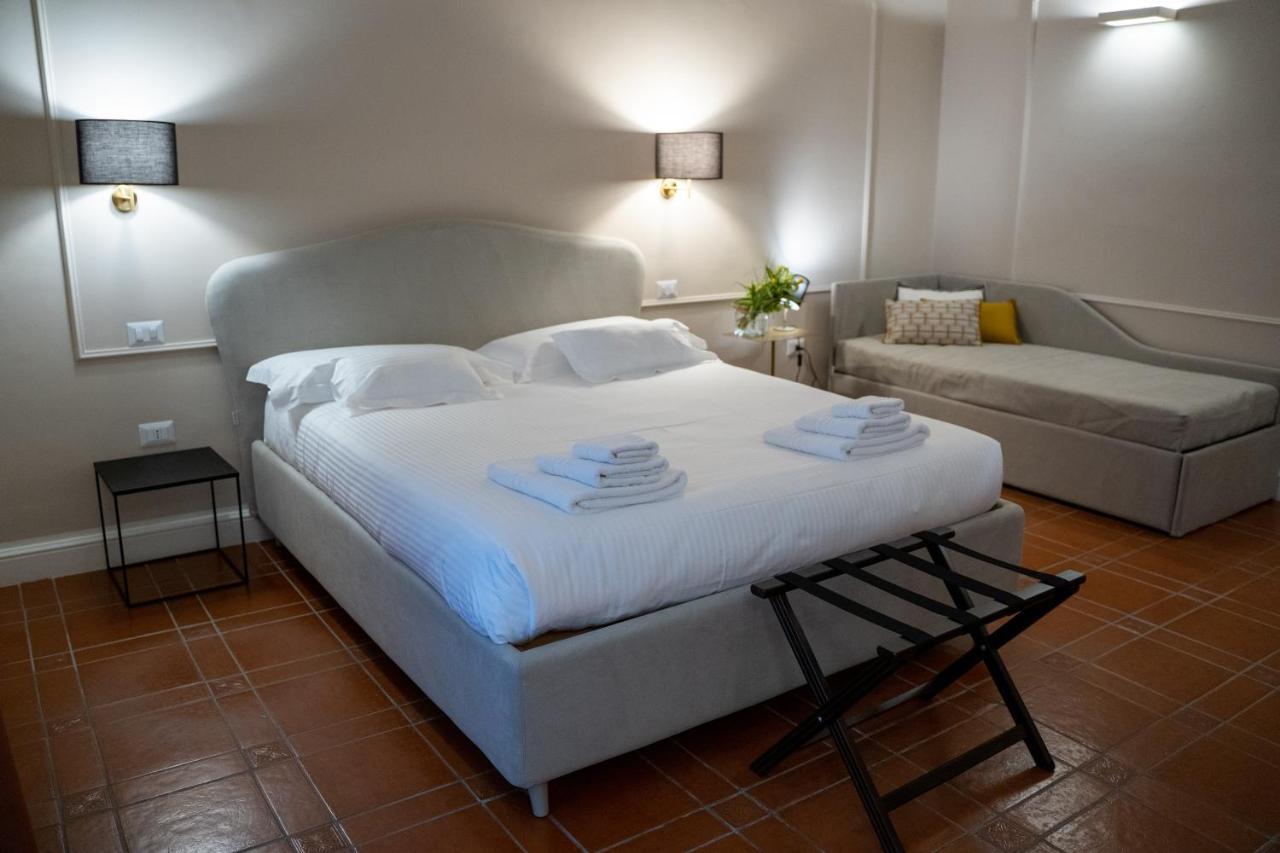 Casa Almika Principe Amedeo Hotel Bari Buitenkant foto