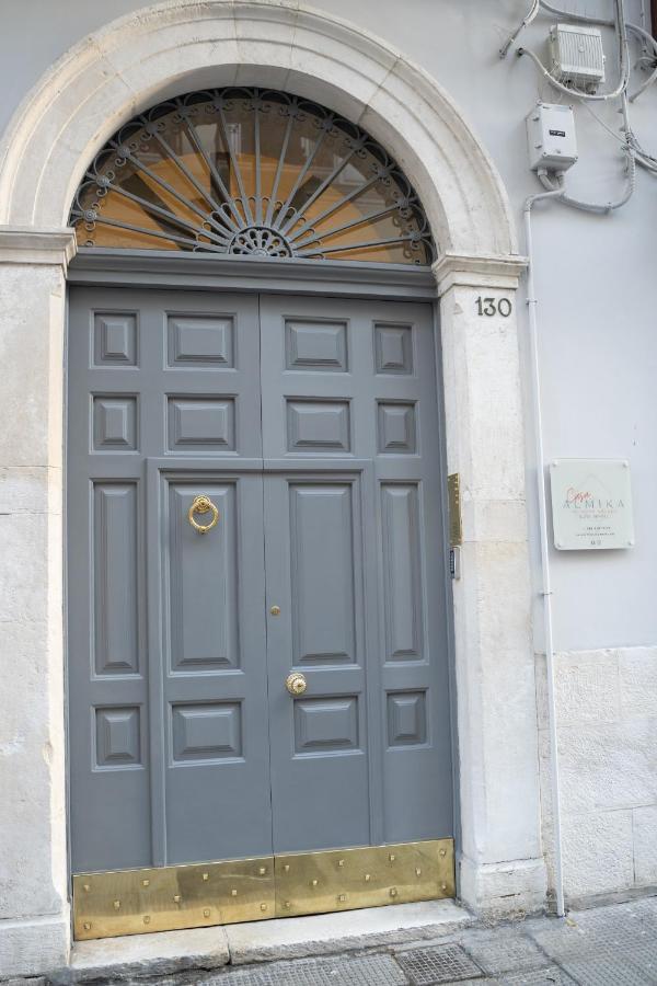 Casa Almika Principe Amedeo Hotel Bari Buitenkant foto