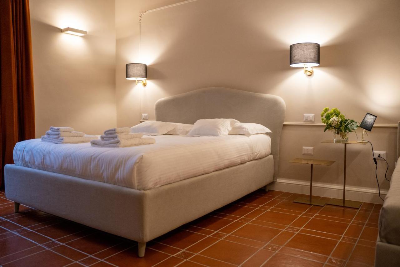 Casa Almika Principe Amedeo Hotel Bari Buitenkant foto
