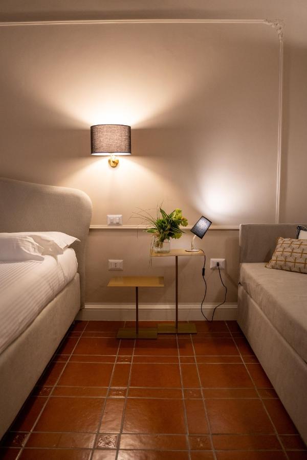 Casa Almika Principe Amedeo Hotel Bari Buitenkant foto