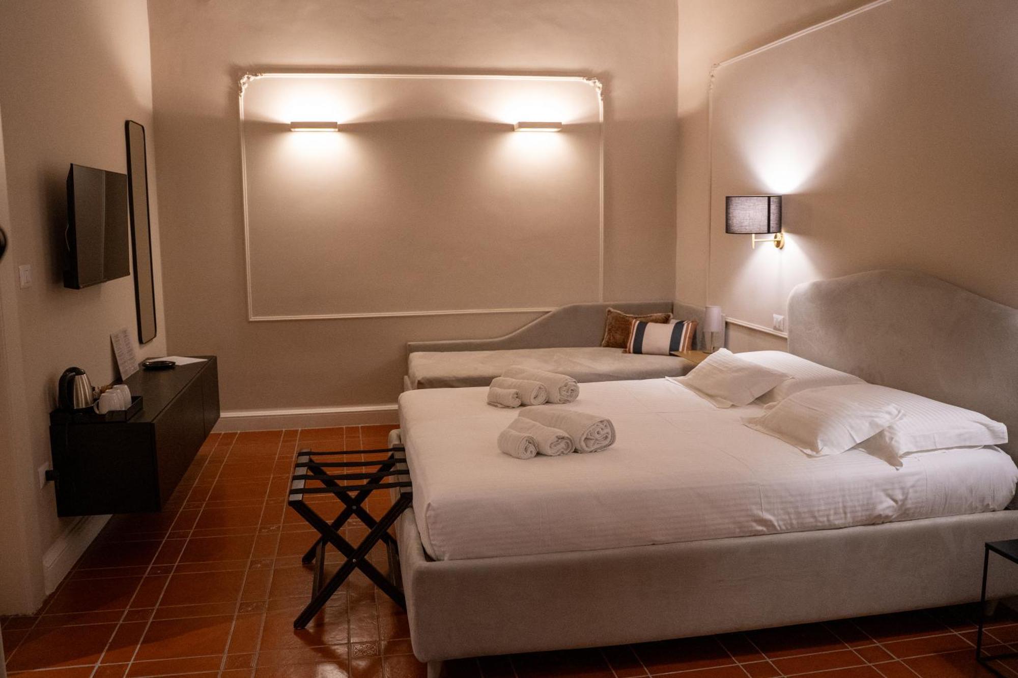 Casa Almika Principe Amedeo Hotel Bari Buitenkant foto