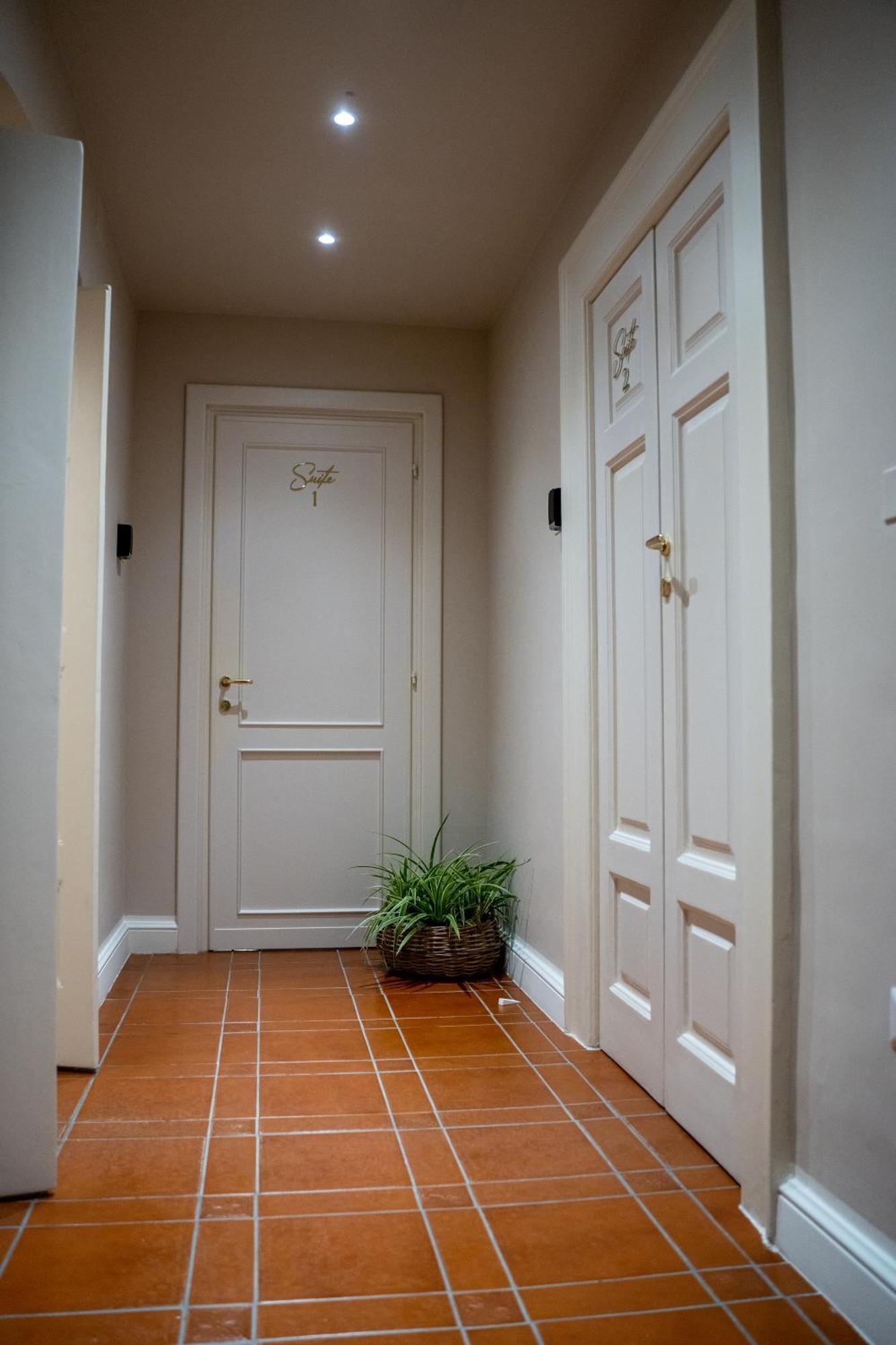 Casa Almika Principe Amedeo Hotel Bari Buitenkant foto